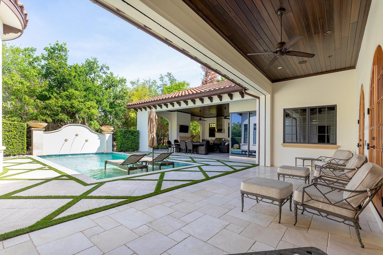 Single Family Residence at 9144 ISLEWORTH GARDENS DR, WINDERMERE, photo 58 of 63