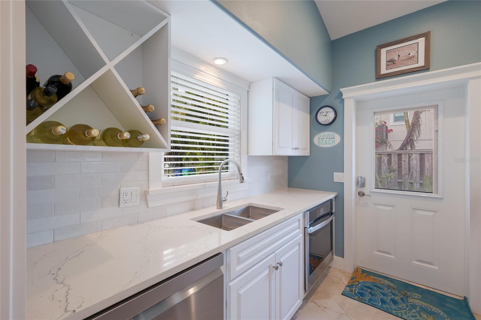 Single Family Residence at 5701 CARISSA ST, HOLMES BEACH, photo 27 of 57