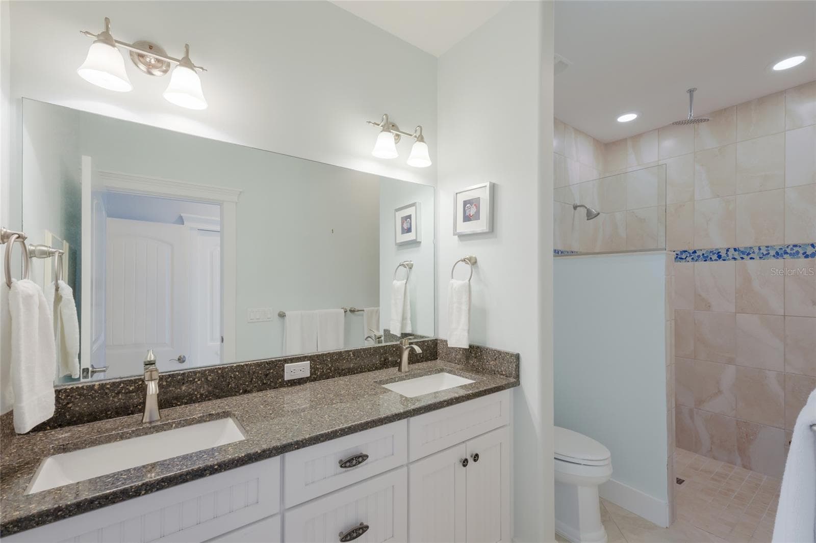 Single Family Residence at 5701 CARISSA ST, HOLMES BEACH, photo 36 of 57
