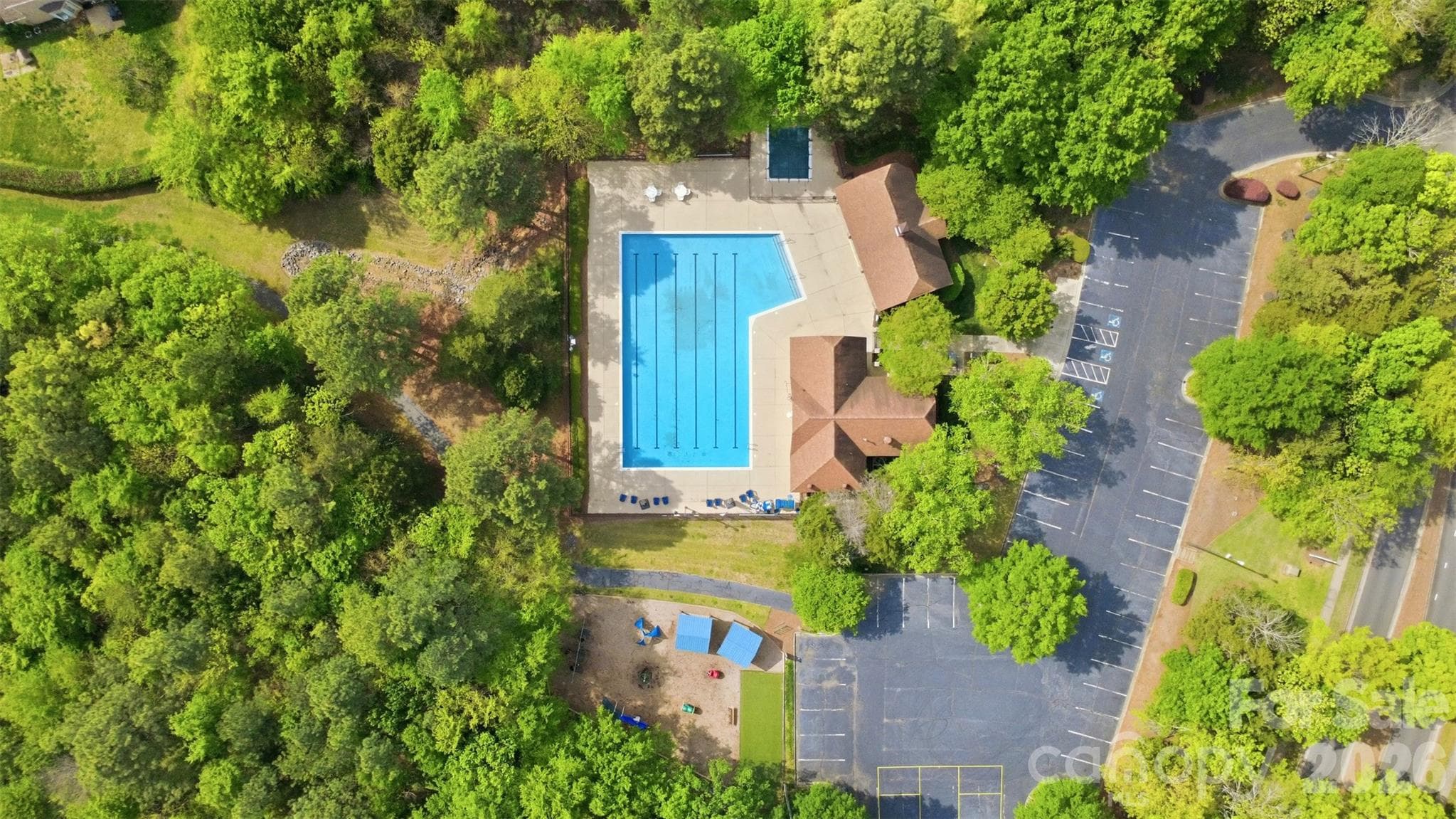 Single Family Residence at 12101 Carolina Oak Circle, Charlotte, photo 36 of 40