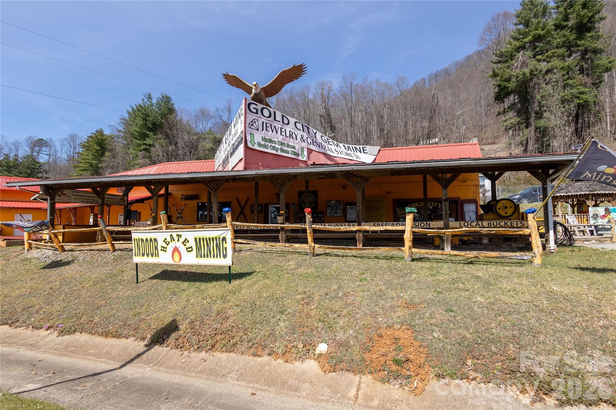 Business at 9410 Sylva Road, Franklin, photo 23 of 35