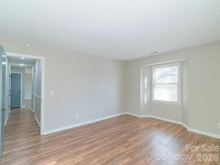Condominium at 6112 Meadow Rose Lane, Charlotte, photo 4 of 7