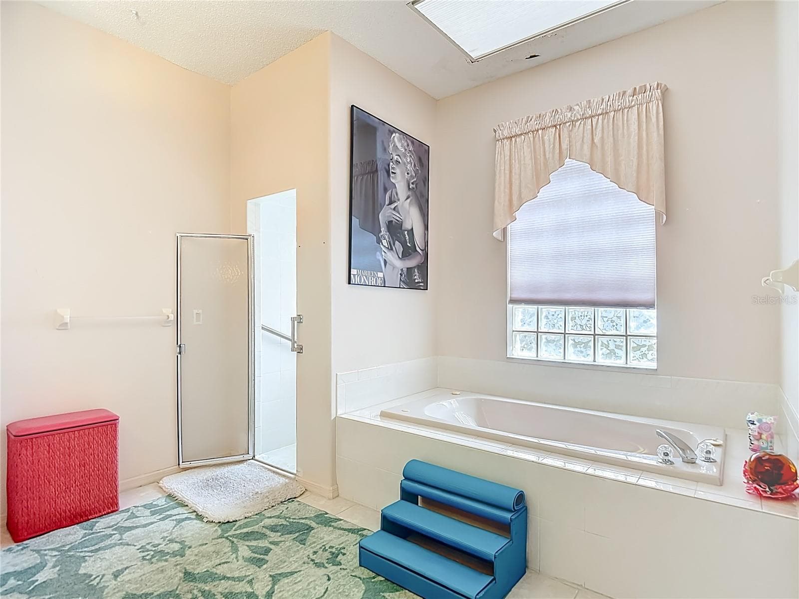 Single Family Residence at 8410 MAYBELLE DR, WEEKI WACHEE, photo 23 of 32