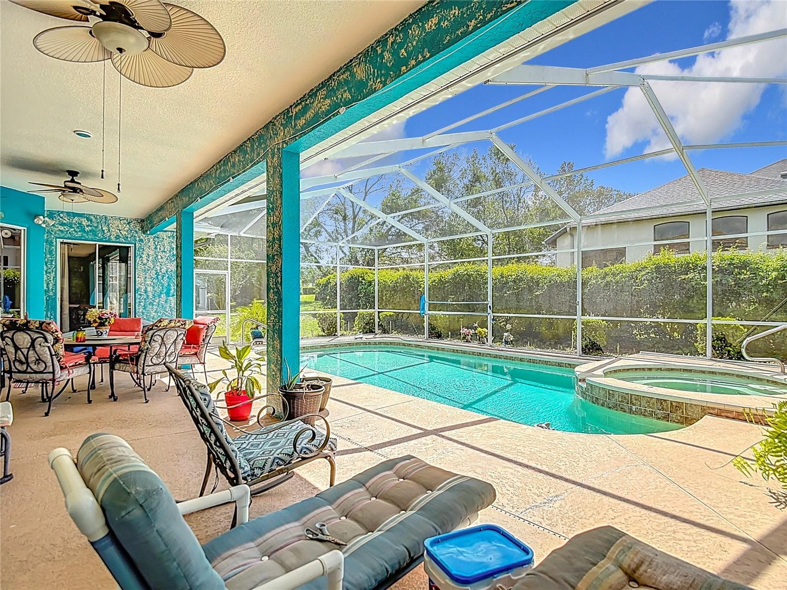 Single Family Residence at 8410 MAYBELLE DR, WEEKI WACHEE, photo 28 of 32