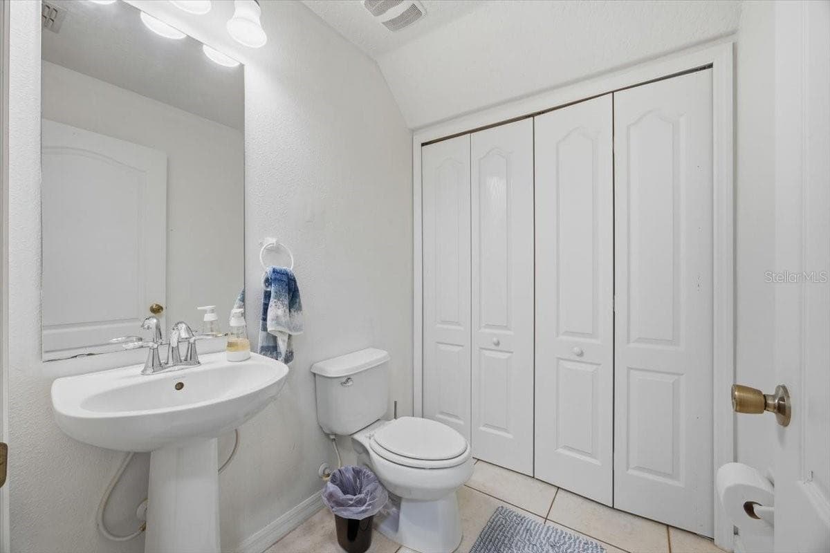 Townhouse at 5410 QUARRY ROCK RD, LAKELAND, photo 10 of 27