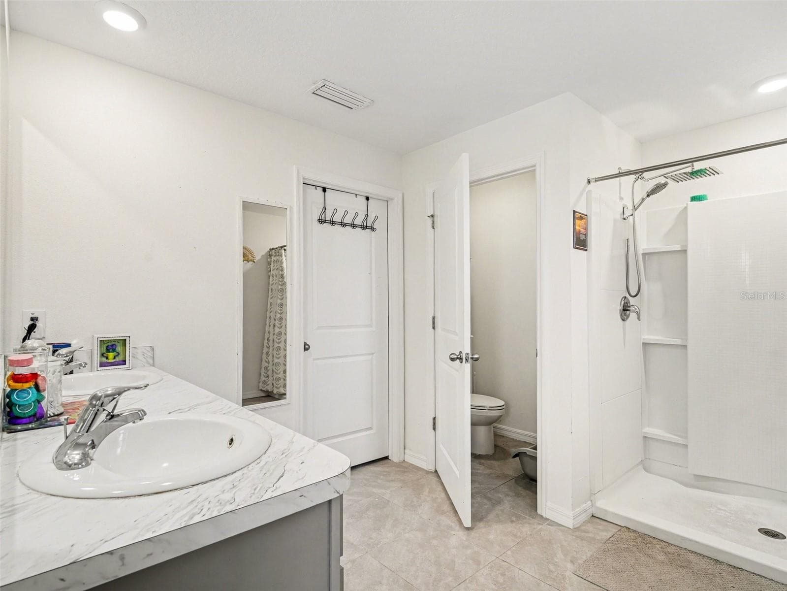 4114 Dovetail Lane, PALMETTO, FL 34221 - Primary Bathroom Upstairs - 4114 DOVETAIL LN, PALMETTO