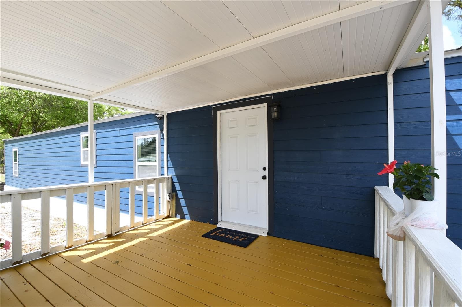 Manufactured Home at 7457 NE HIGHWAY 349, OLD TOWN, photo 2 of 41