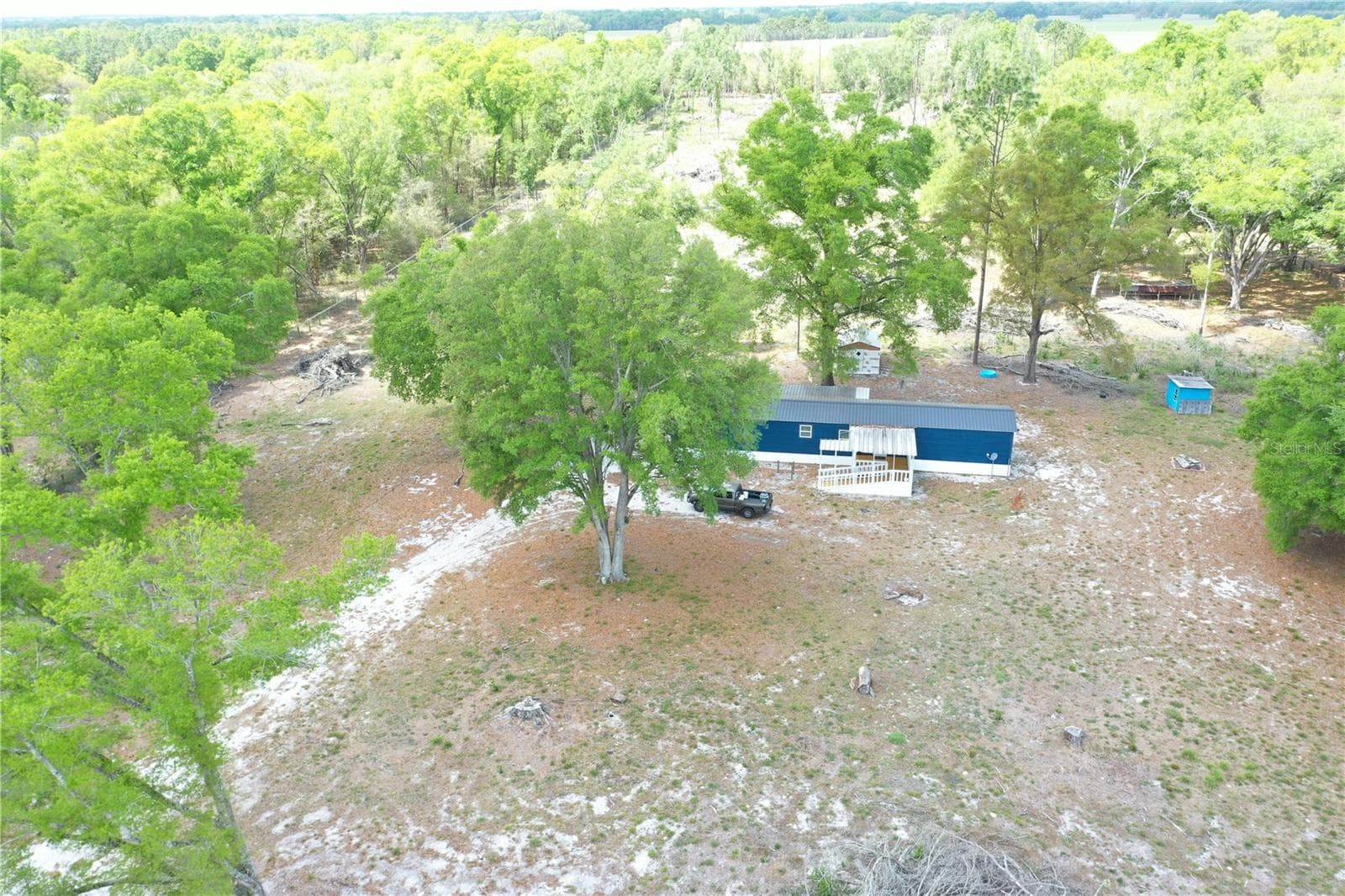 Manufactured Home at 7457 NE HIGHWAY 349, OLD TOWN, photo 31 of 41