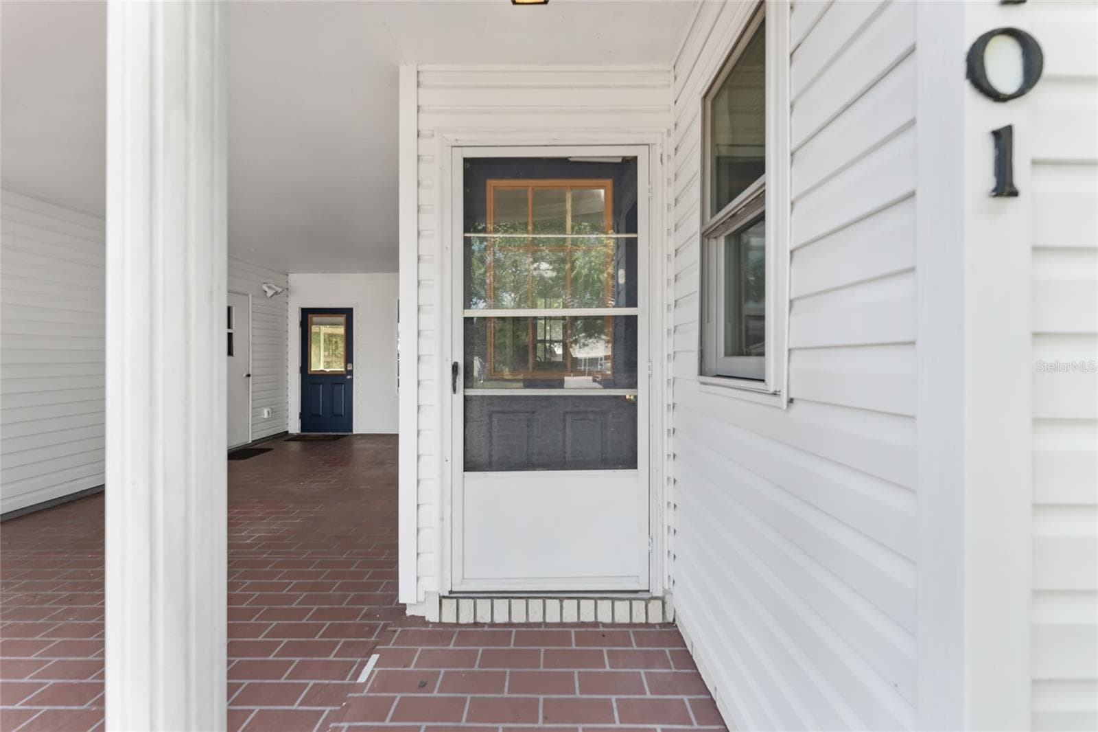 Manufactured Home at 1401 W SCHWARTZ BLVD, LADY LAKE, photo 10 of 23