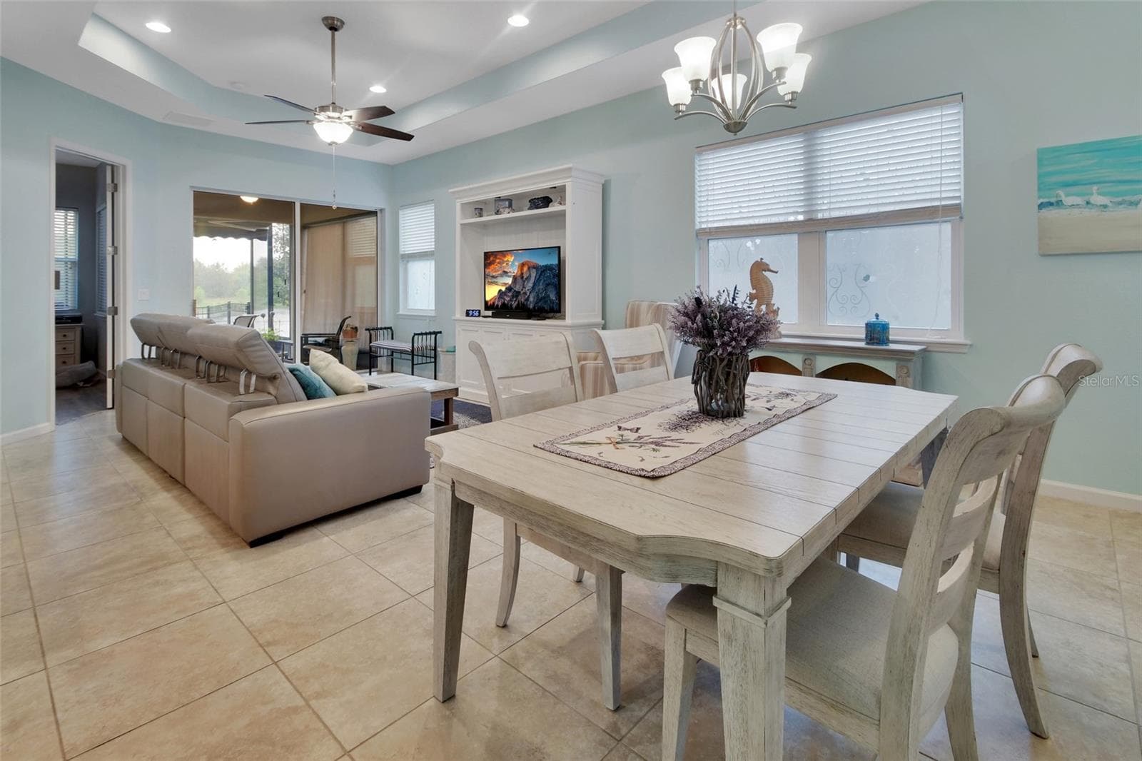 Single Family Residence at 412 TISBURY CT, DELAND, photo 3 of 49