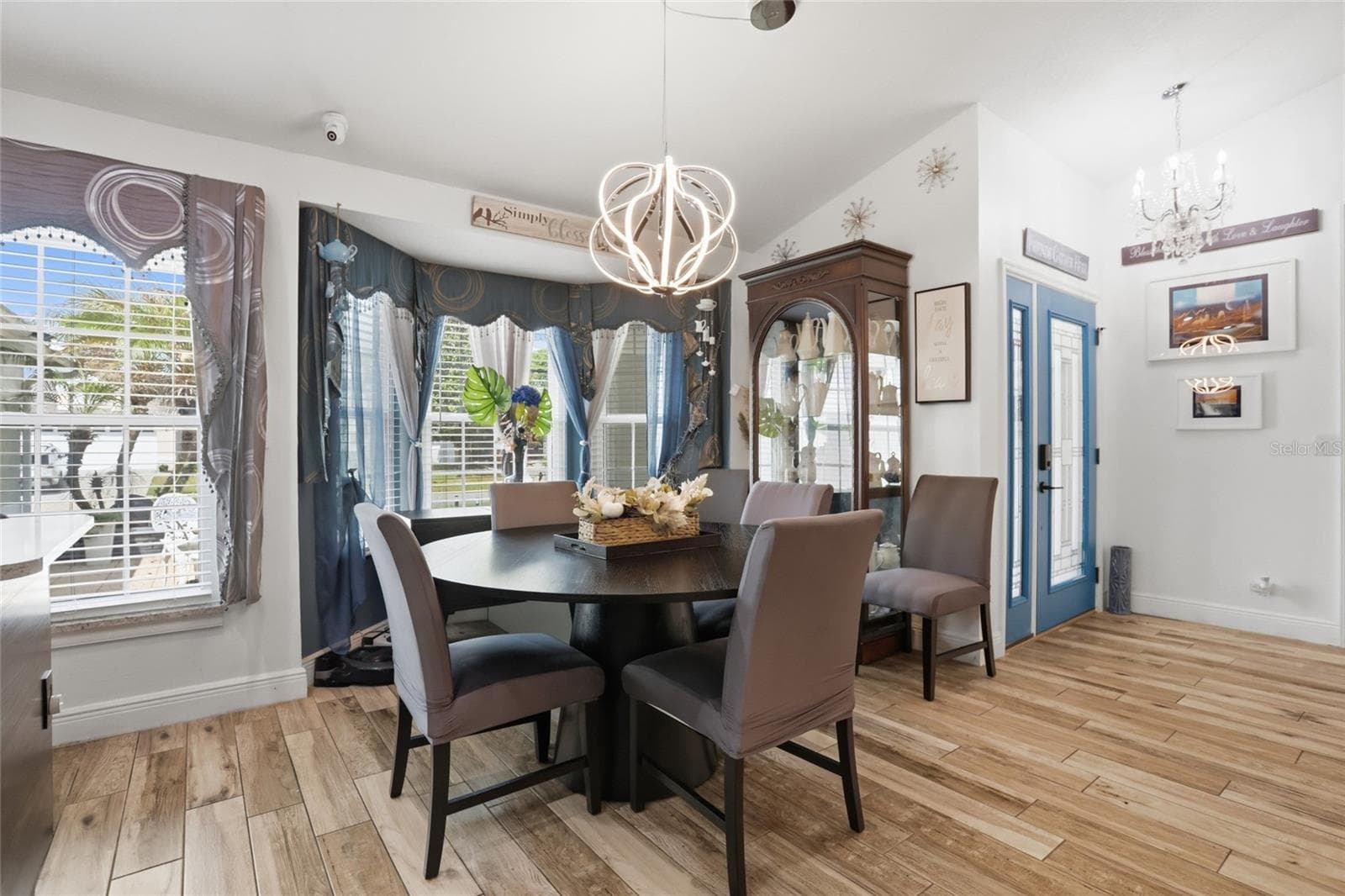 Single Family Residence at 3185 TIMUCUA CIR, ORLANDO, photo 13 of 56