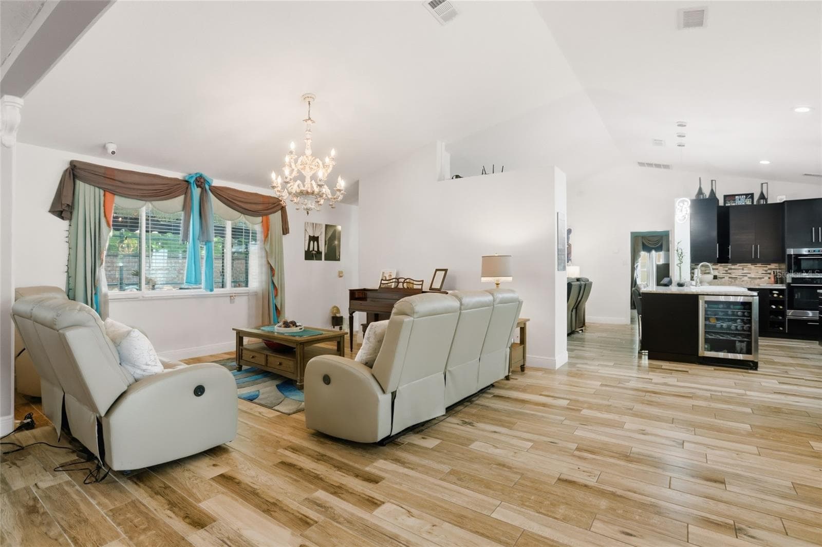 Single Family Residence at 3185 TIMUCUA CIR, ORLANDO, photo 25 of 56