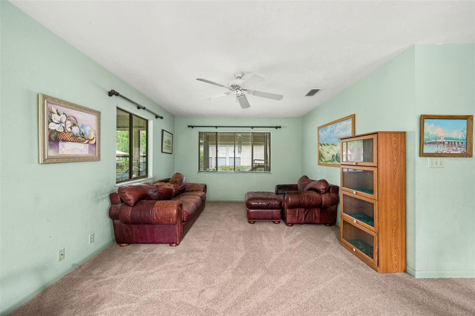 Living/Family - 8508 NW 37TH DR, GAINESVILLE