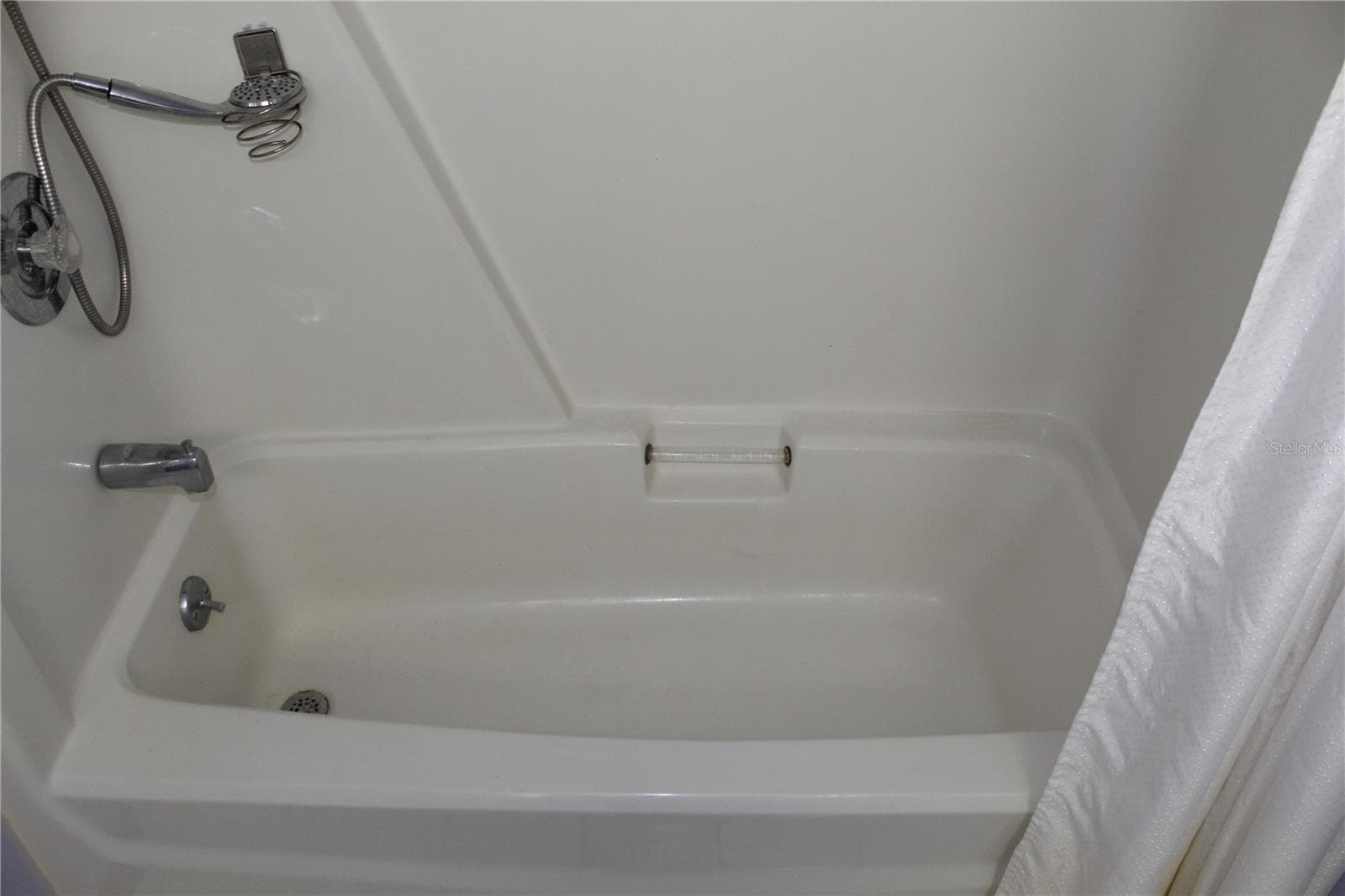 Single Family Residence at 38901 ELLA DR, LADY LAKE, photo 42 of 58