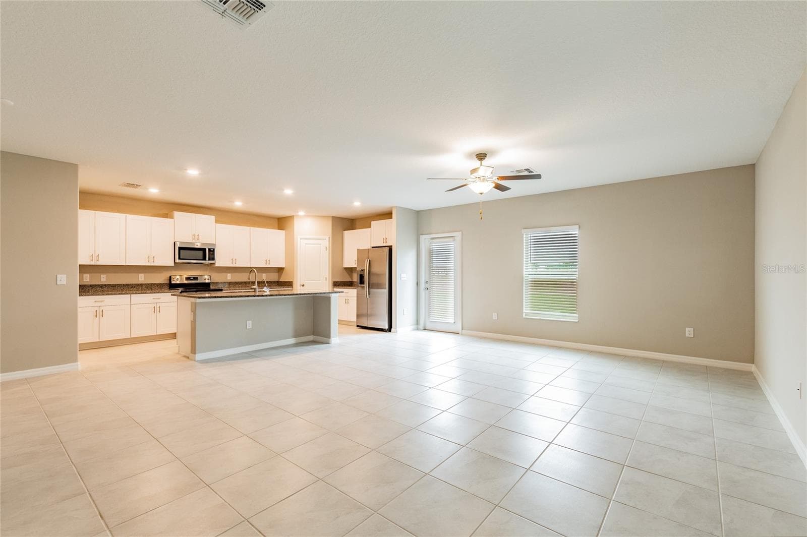 Single Family Residence at 15515 PEACE RIVER PL, SUN CITY CENTER, photo 7 of 51