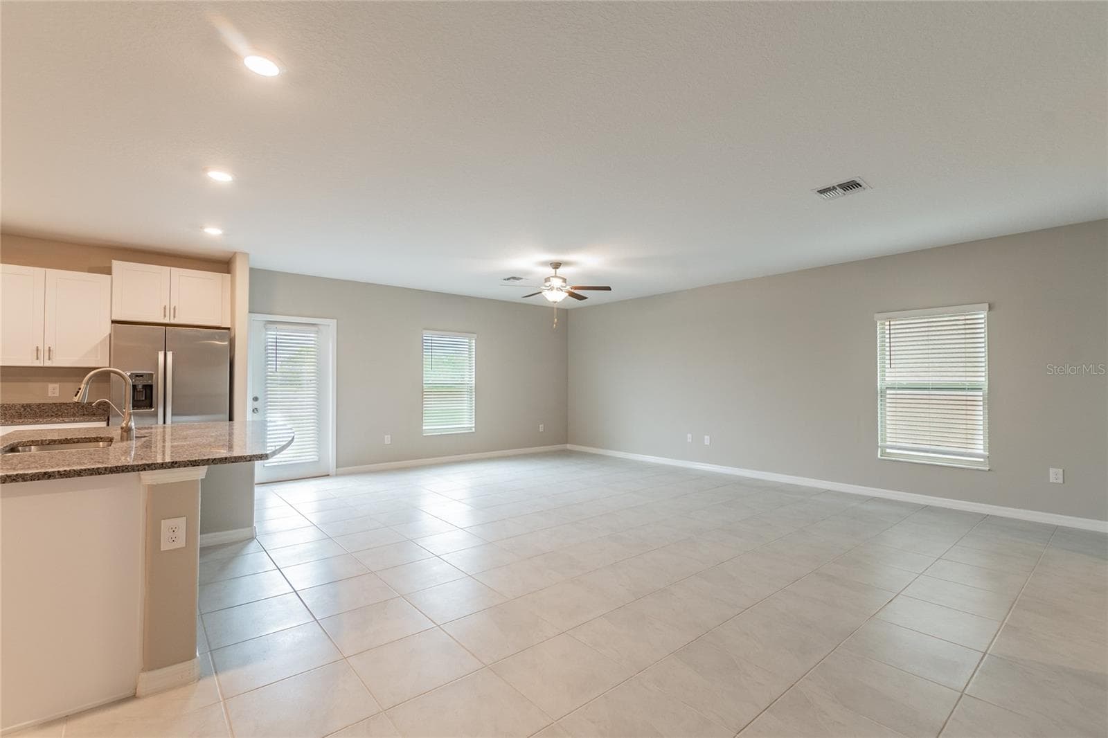 Single Family Residence at 15515 PEACE RIVER PL, SUN CITY CENTER, photo 9 of 51