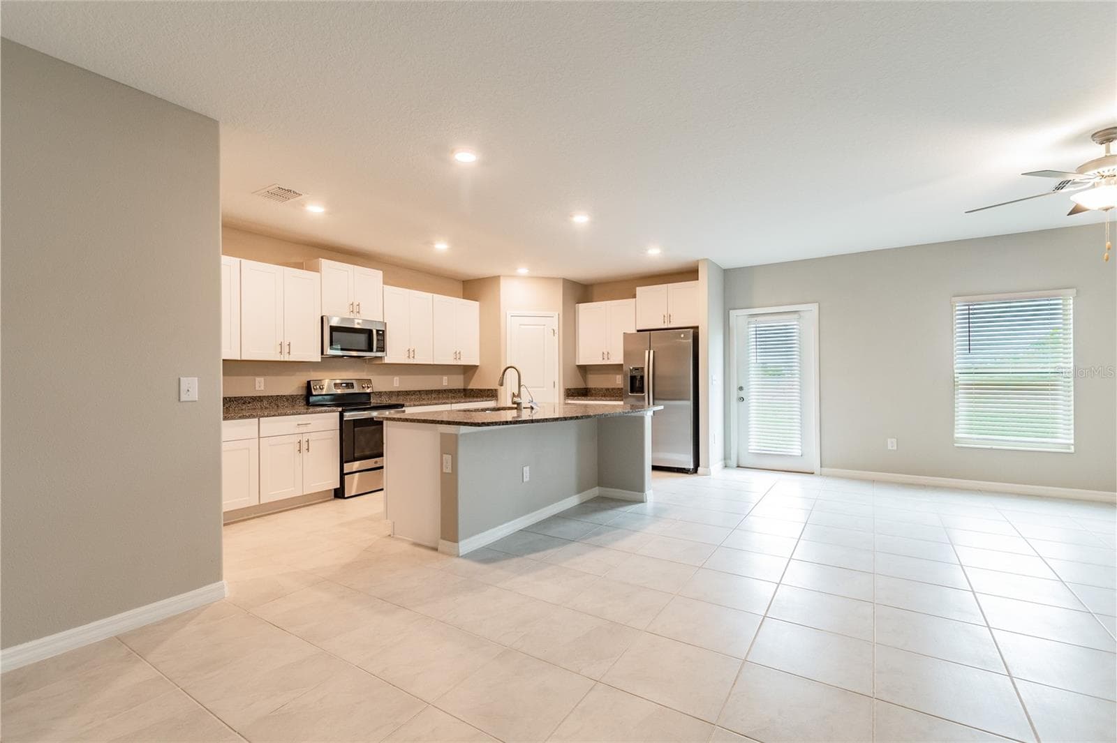 Single Family Residence at 15515 PEACE RIVER PL, SUN CITY CENTER, photo 10 of 51