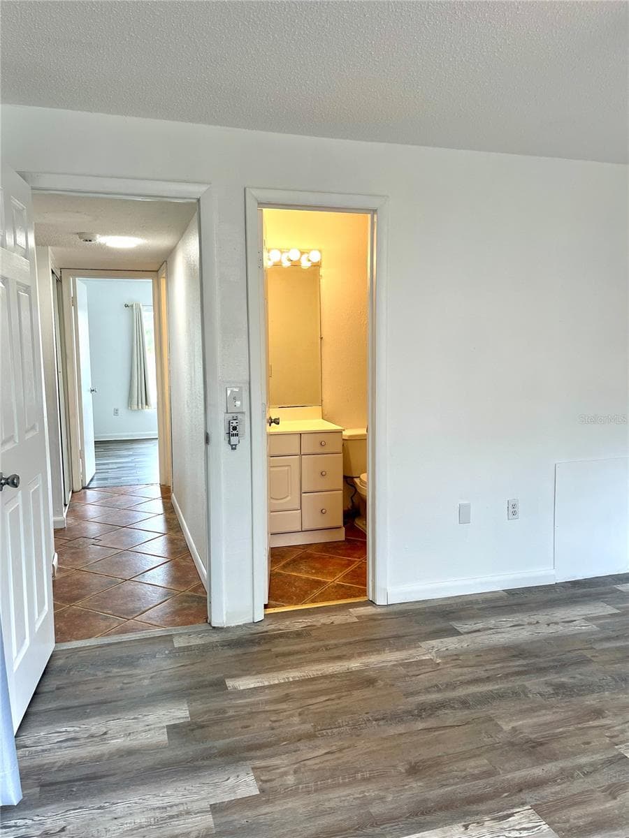 Condominium at 2724 HIDDEN LAKE BLVD #A, SARASOTA, photo 20 of 40