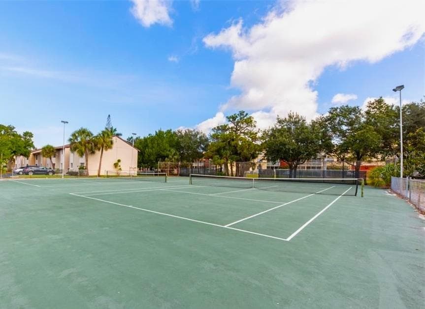 Condominium at 2724 HIDDEN LAKE BLVD #A, SARASOTA, photo 37 of 40