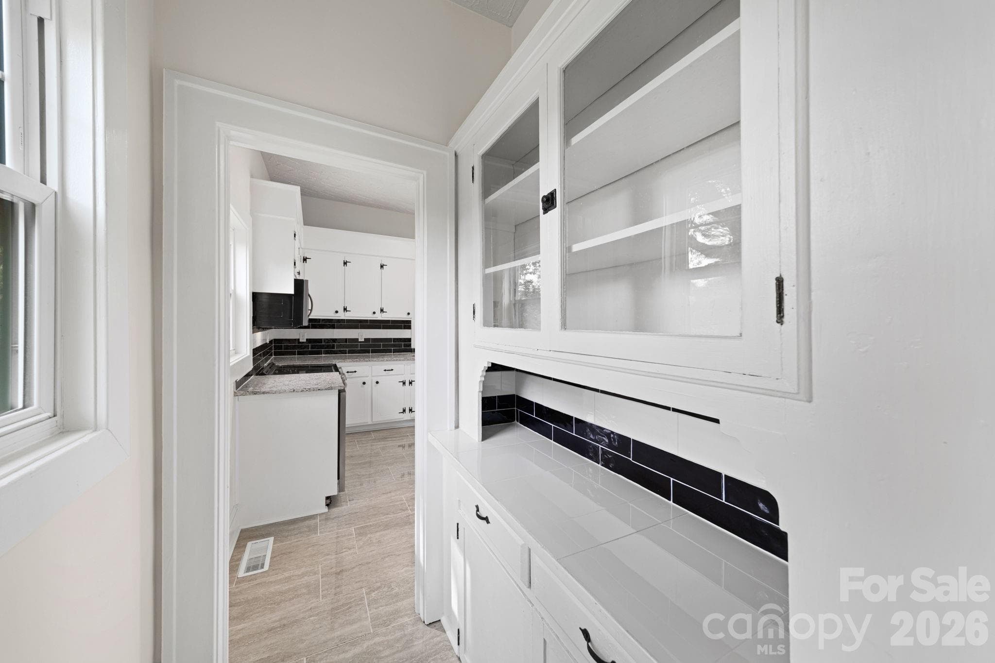 Single Family Residence at 511 W Passaic Street, Peachland, photo 23 of 47