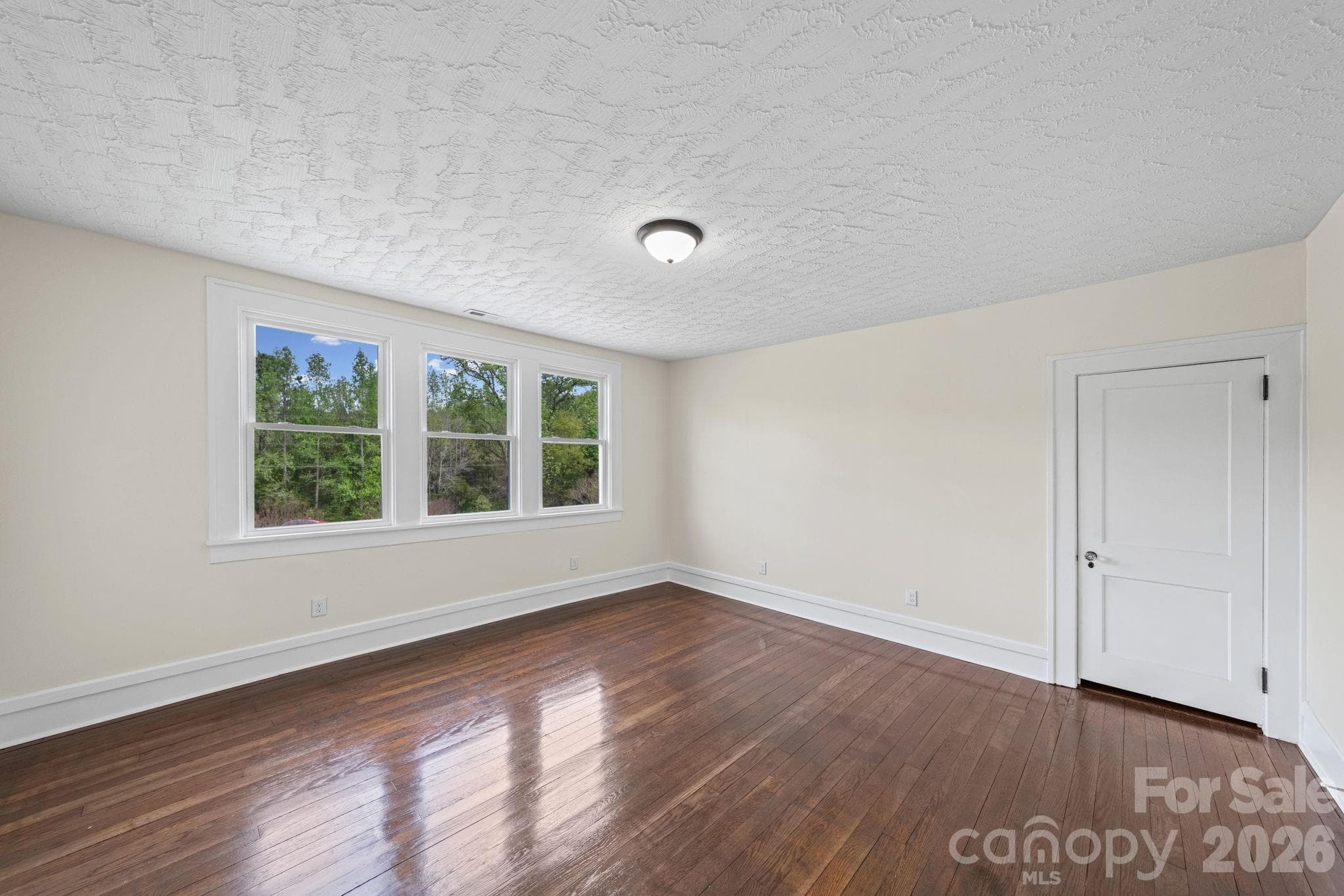 Single Family Residence at 511 W Passaic Street, Peachland, photo 24 of 47