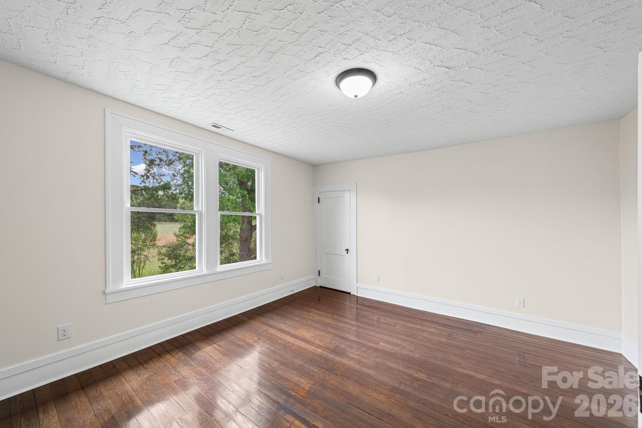 Single Family Residence at 511 W Passaic Street, Peachland, photo 25 of 47