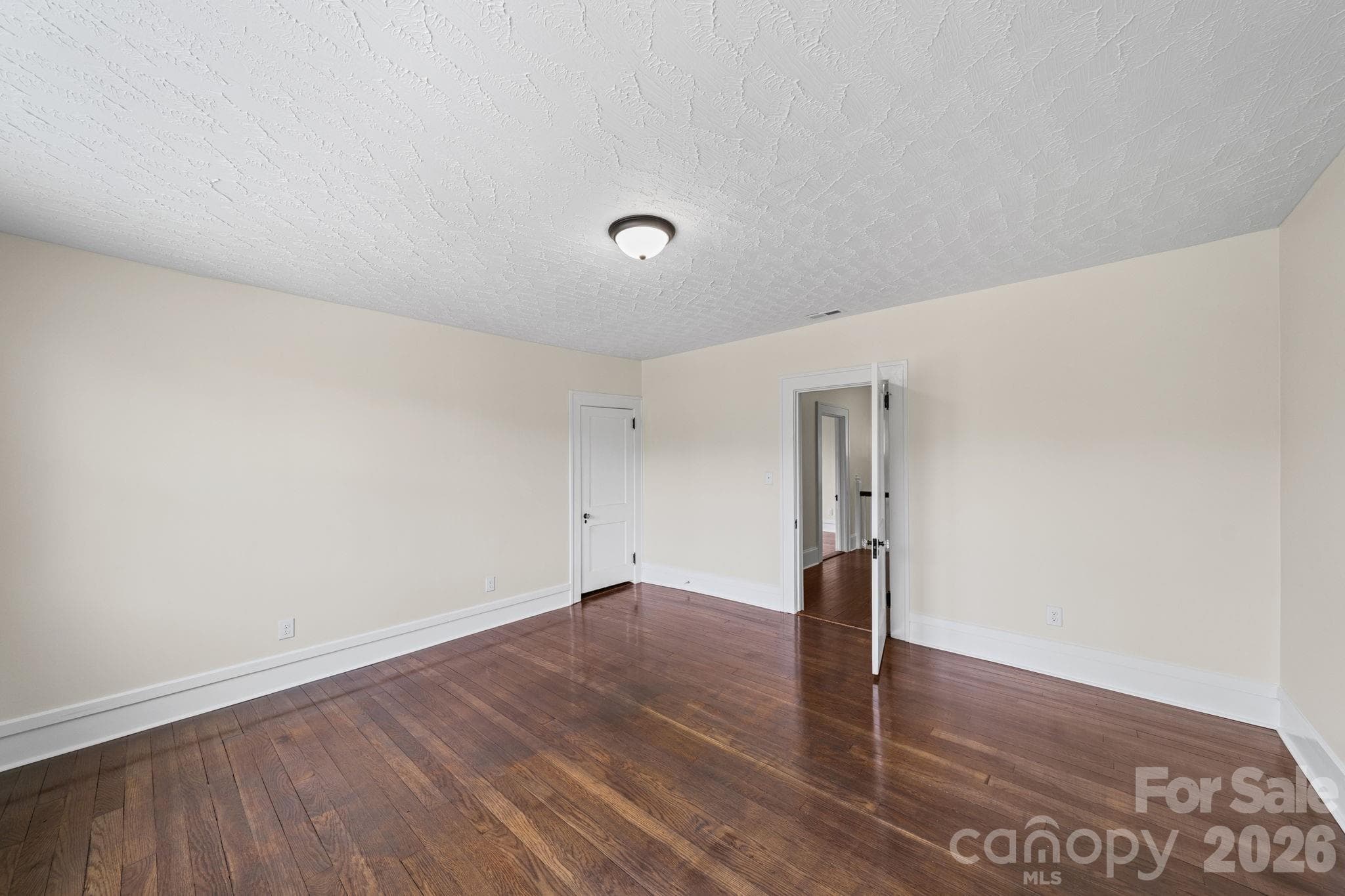 Single Family Residence at 511 W Passaic Street, Peachland, photo 26 of 47