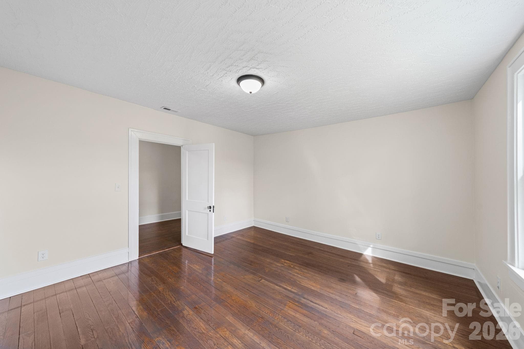 Single Family Residence at 511 W Passaic Street, Peachland, photo 27 of 47