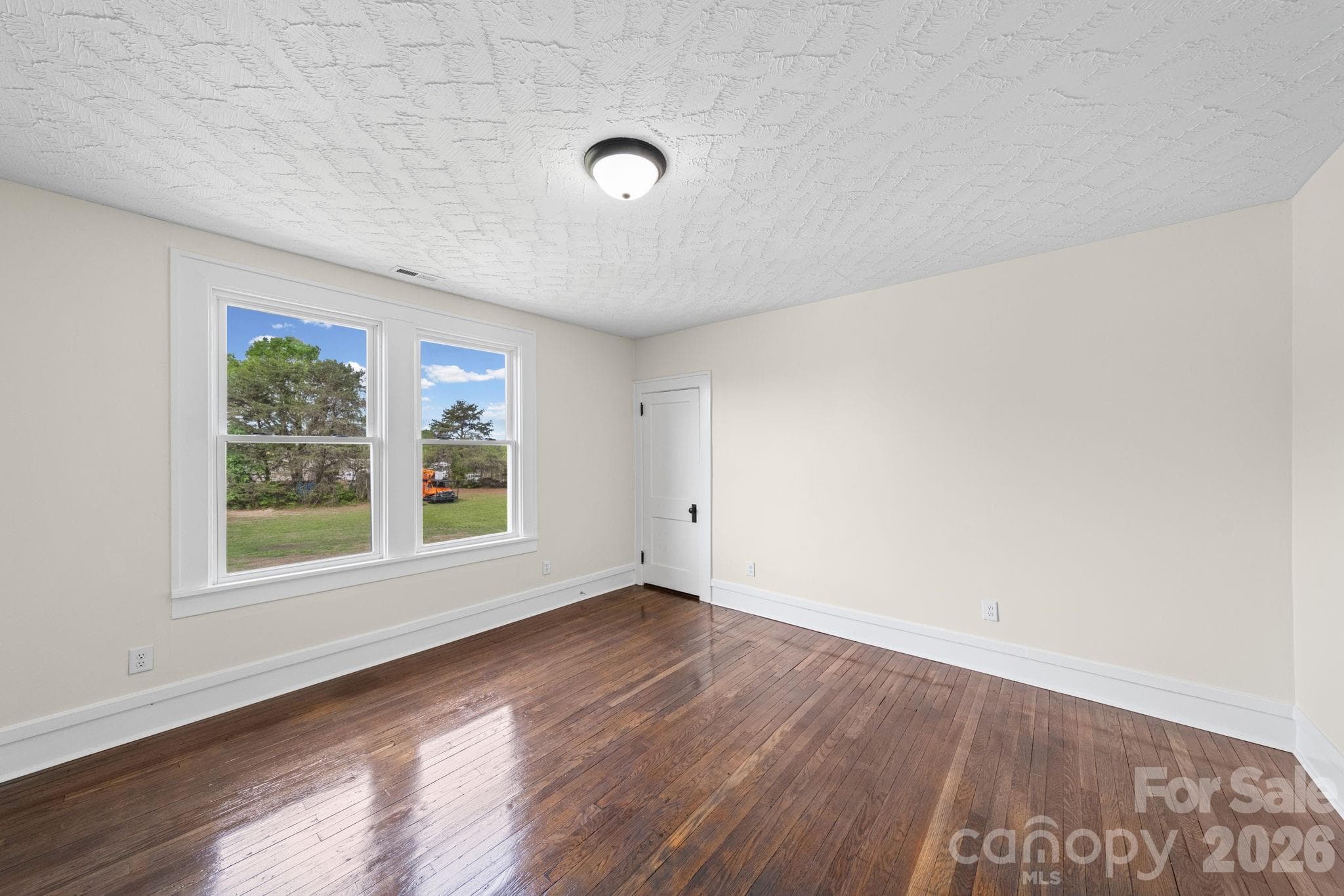 Single Family Residence at 511 W Passaic Street, Peachland, photo 28 of 47