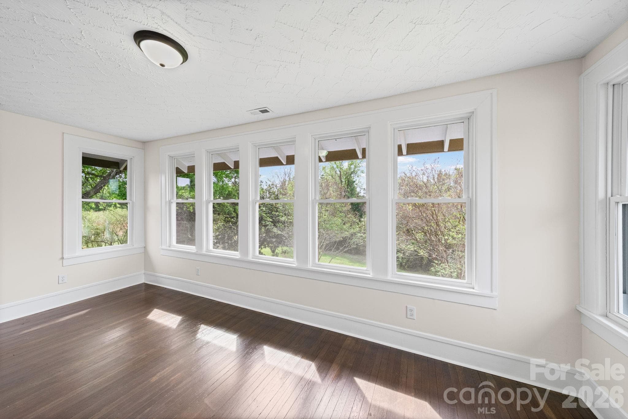 Single Family Residence at 511 W Passaic Street, Peachland, photo 31 of 47