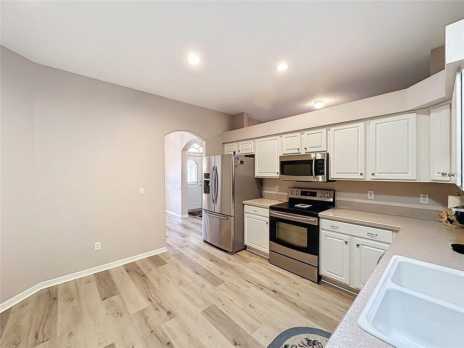 Kitchen - 2308 TWICKINGHAM CT, CLERMONT