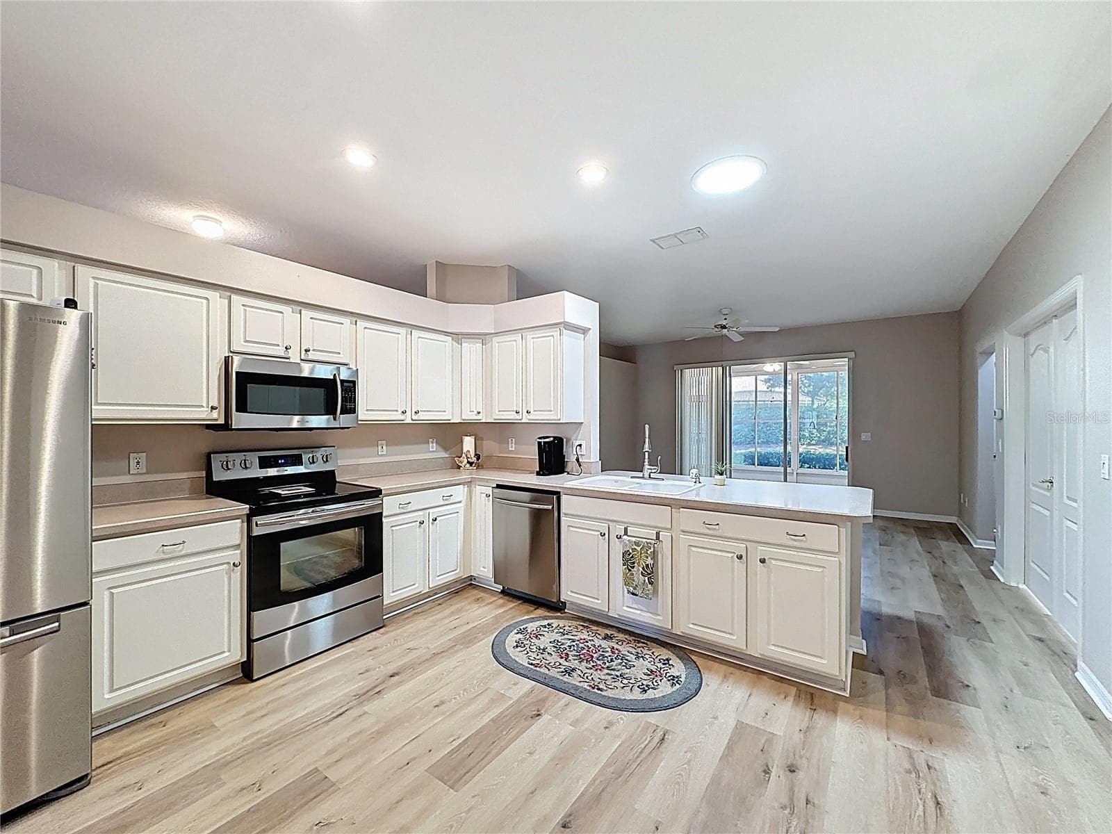 Kitchen - 2308 TWICKINGHAM CT, CLERMONT