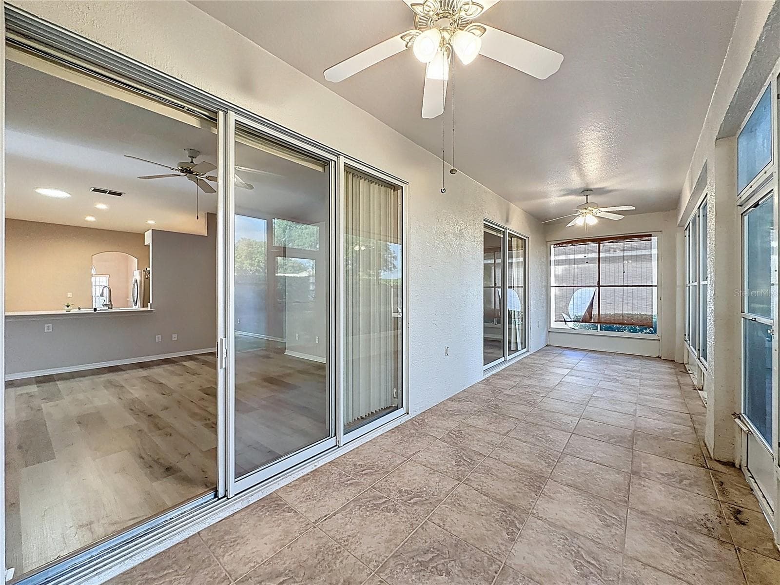 Lanai open to family room - 2308 TWICKINGHAM CT, CLERMONT