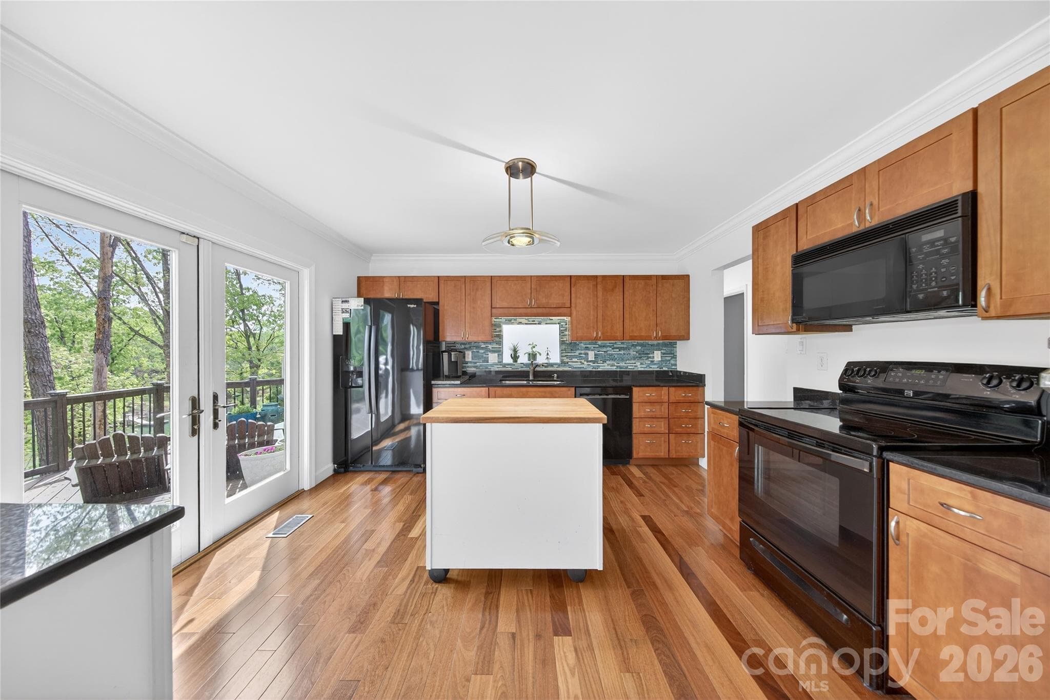 Kitchen - Tega Cay