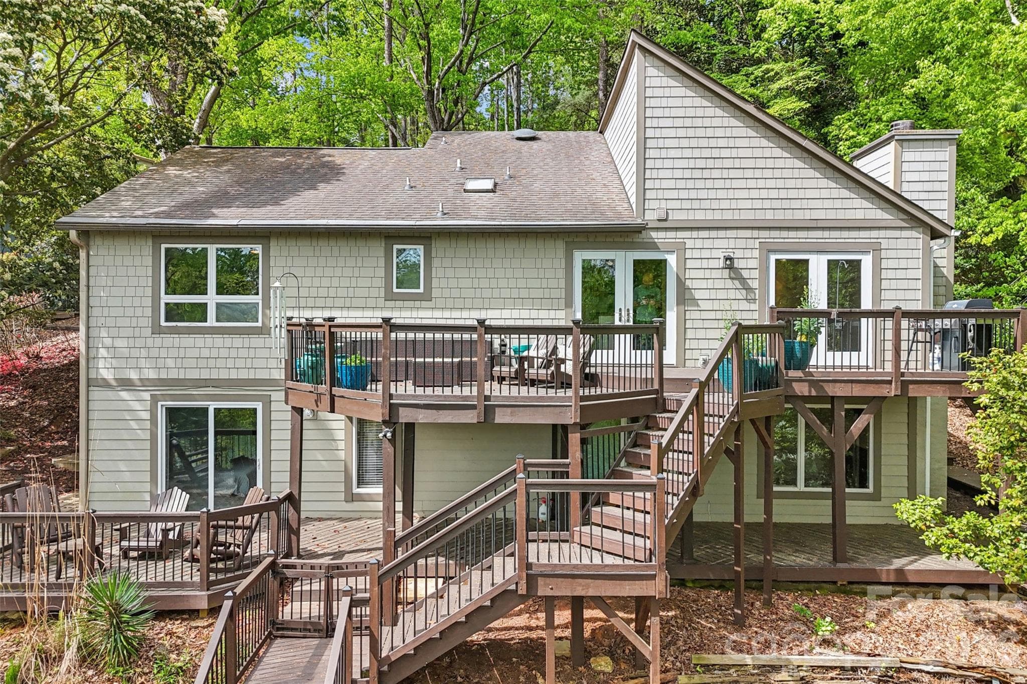 Rear Exterior - Tega Cay