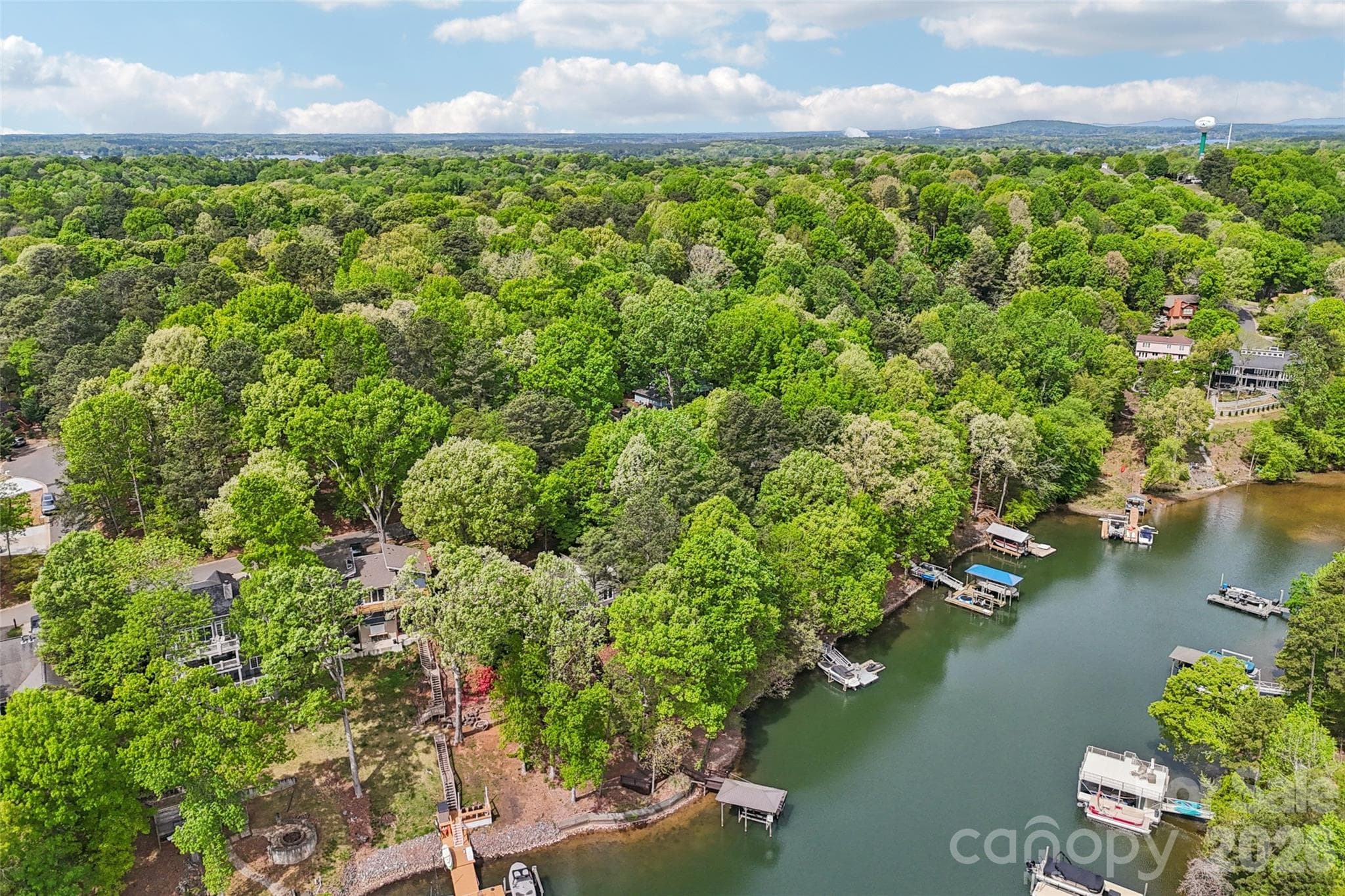 Minutes to the Golf Course - Tega Cay