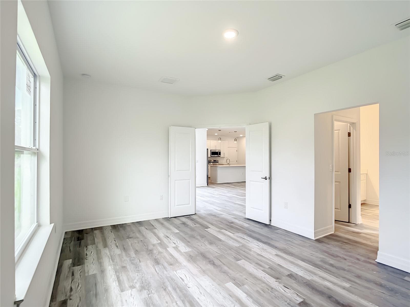 Single Family Residence at 14210 LUXO AVE, PORT CHARLOTTE, photo 9 of 17