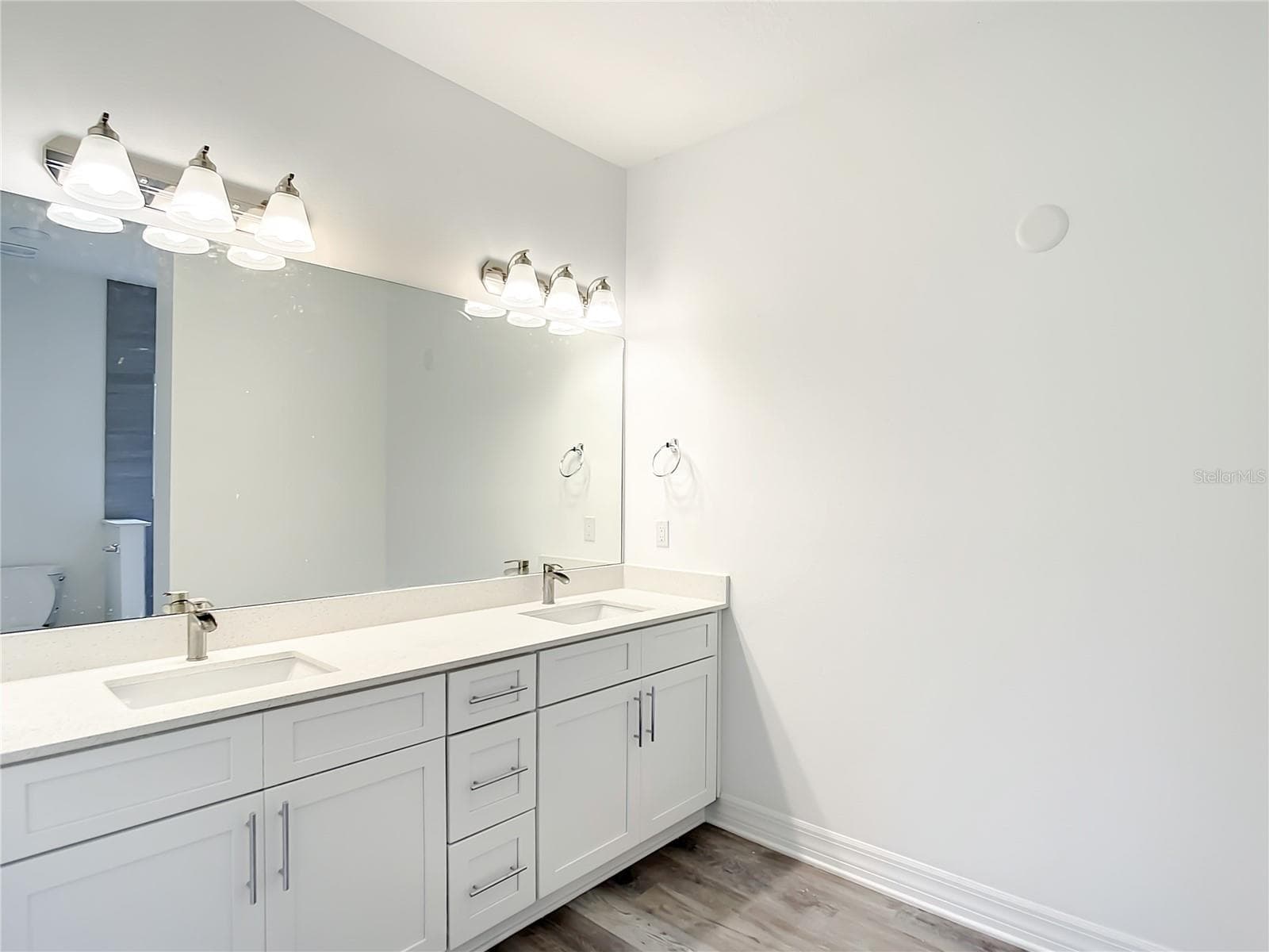 Single Family Residence at 14210 LUXO AVE, PORT CHARLOTTE, photo 10 of 17