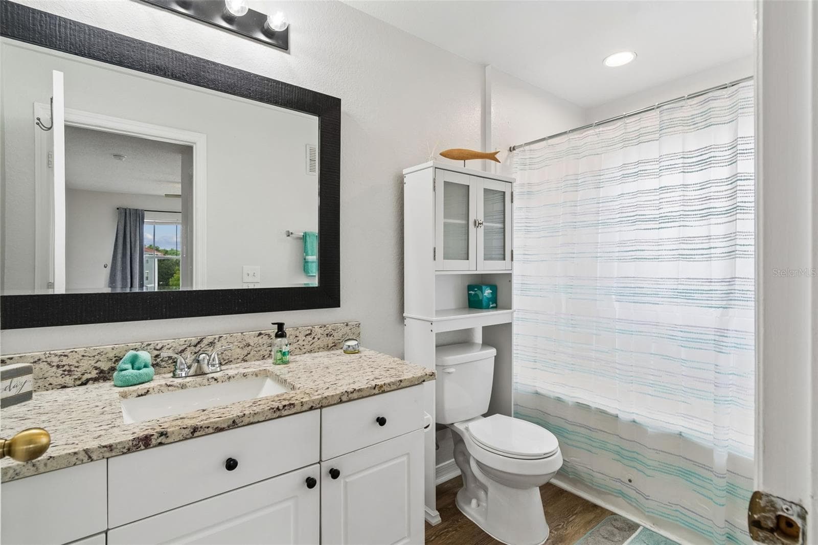 Primary Bathroom - 18001 RICHMOND PLACE DR #1030, TAMPA