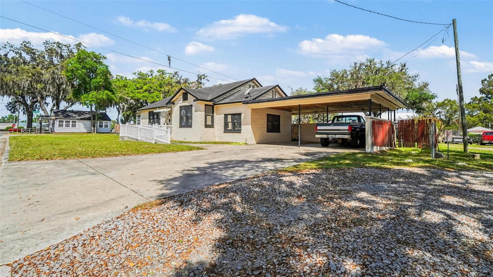 Single Family Residence at 219 SW 6TH ST, OCALA, photo 5 of 34