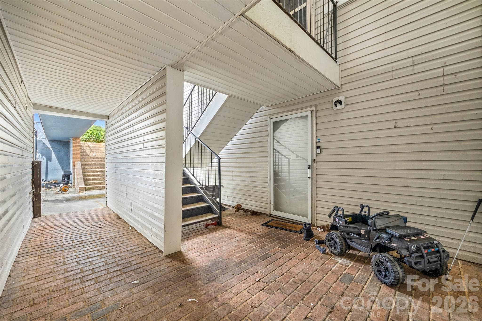 Condominium at 9119 Spyglass Place, Charlotte, photo 20 of 24