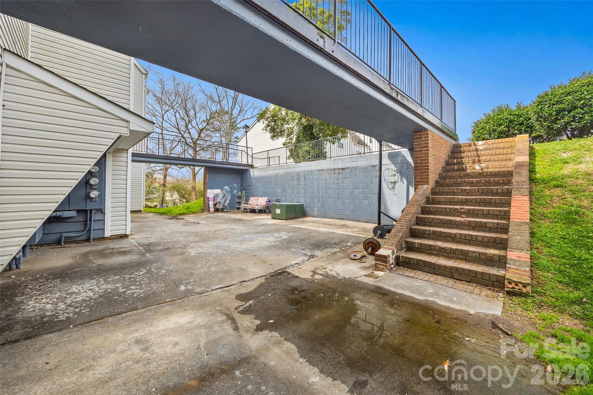 Condominium at 9119 Spyglass Place, Charlotte, photo 22 of 24