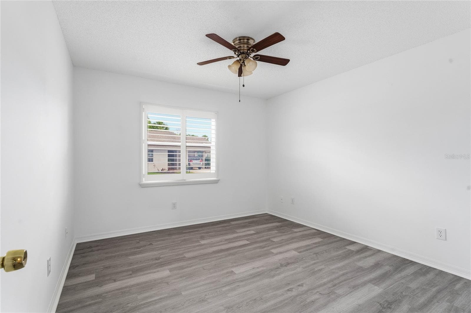 Condominium at 417 GLADSTONE PL, SUN CITY CENTER, photo 17 of 47