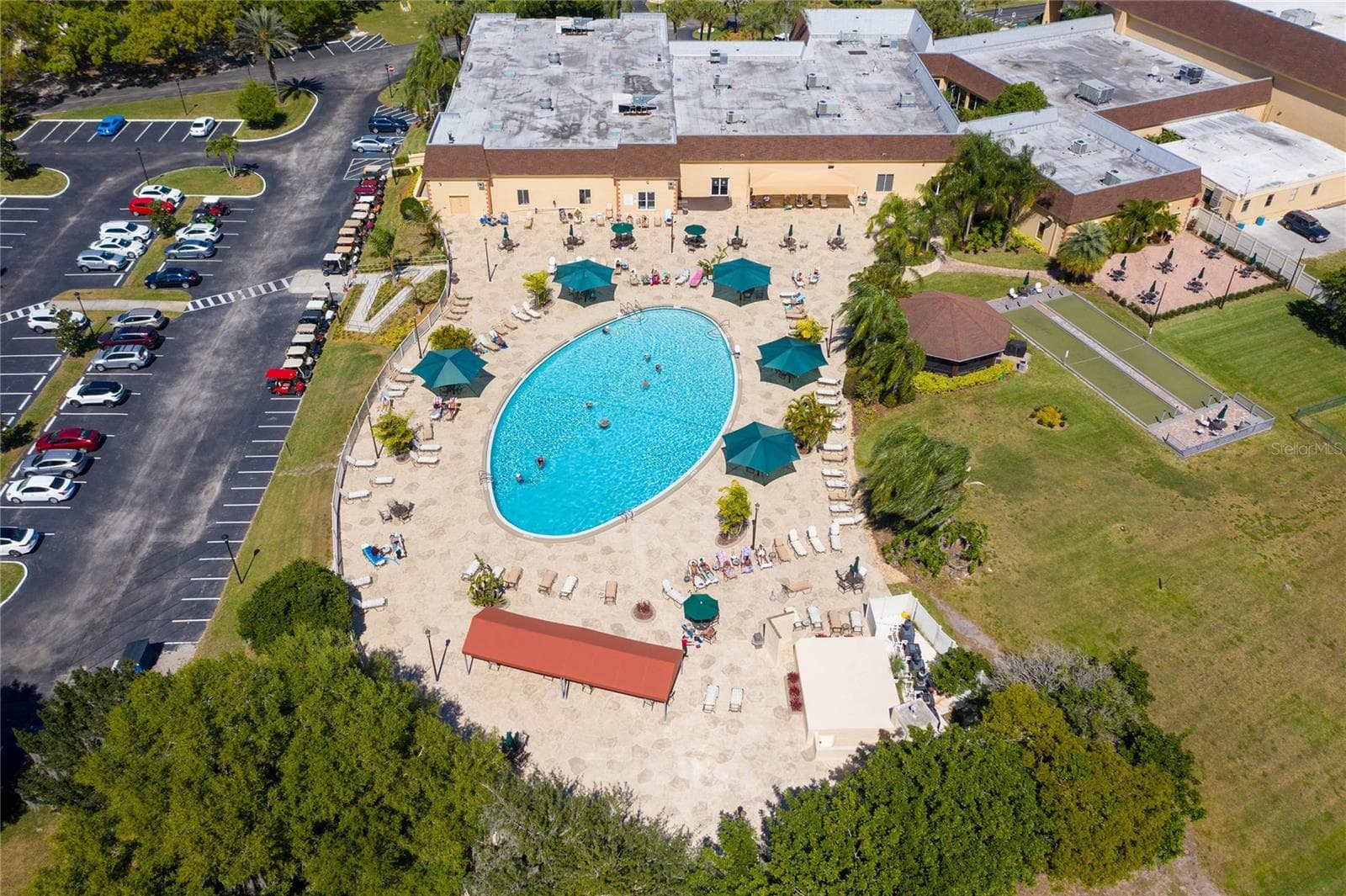 Condominium at 417 GLADSTONE PL, SUN CITY CENTER, photo 43 of 47