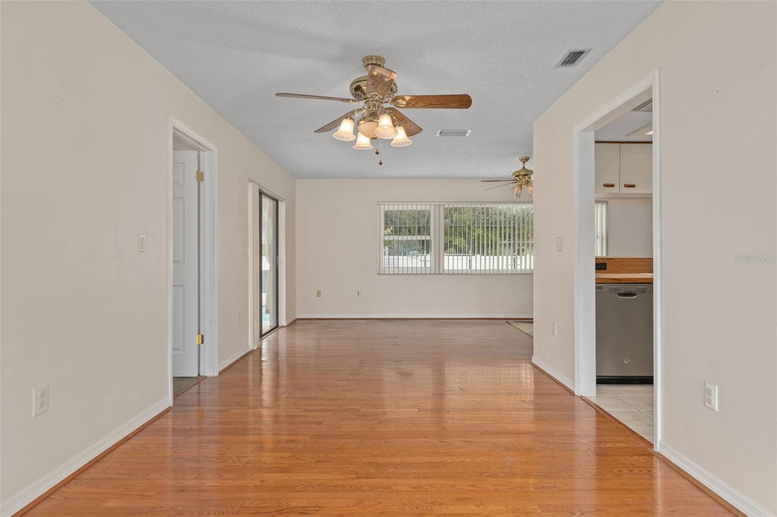 Single Family Residence at 3217 ABELINE RD, SPRING HILL, photo 12 of 49