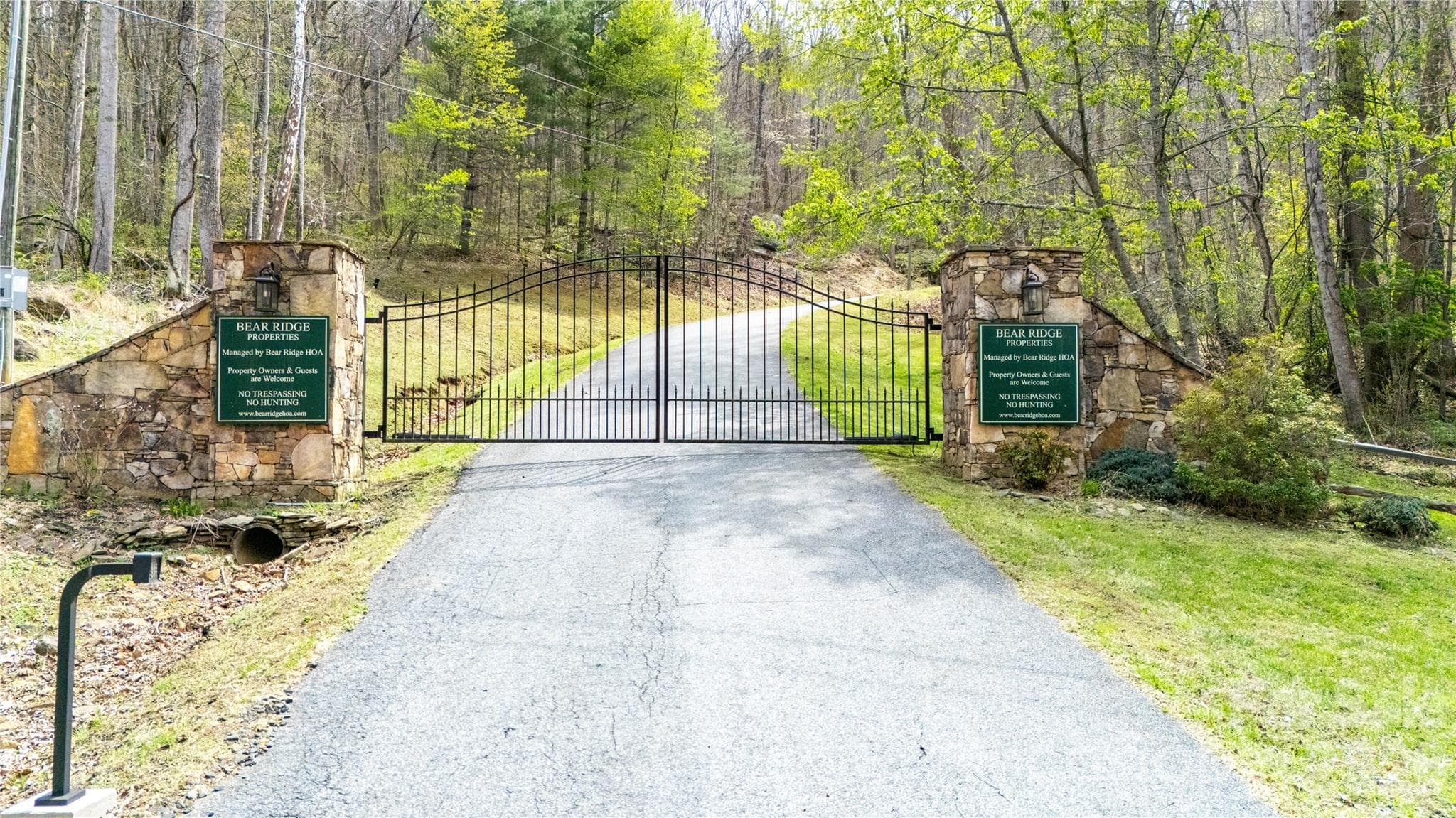Gated Entrance - 000 Tyler Lane, Bakersville