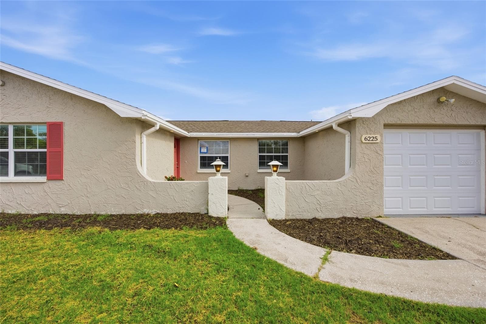 Single Family Residence at 6225 WESTPORT DR, PORT RICHEY, photo 3 of 34
