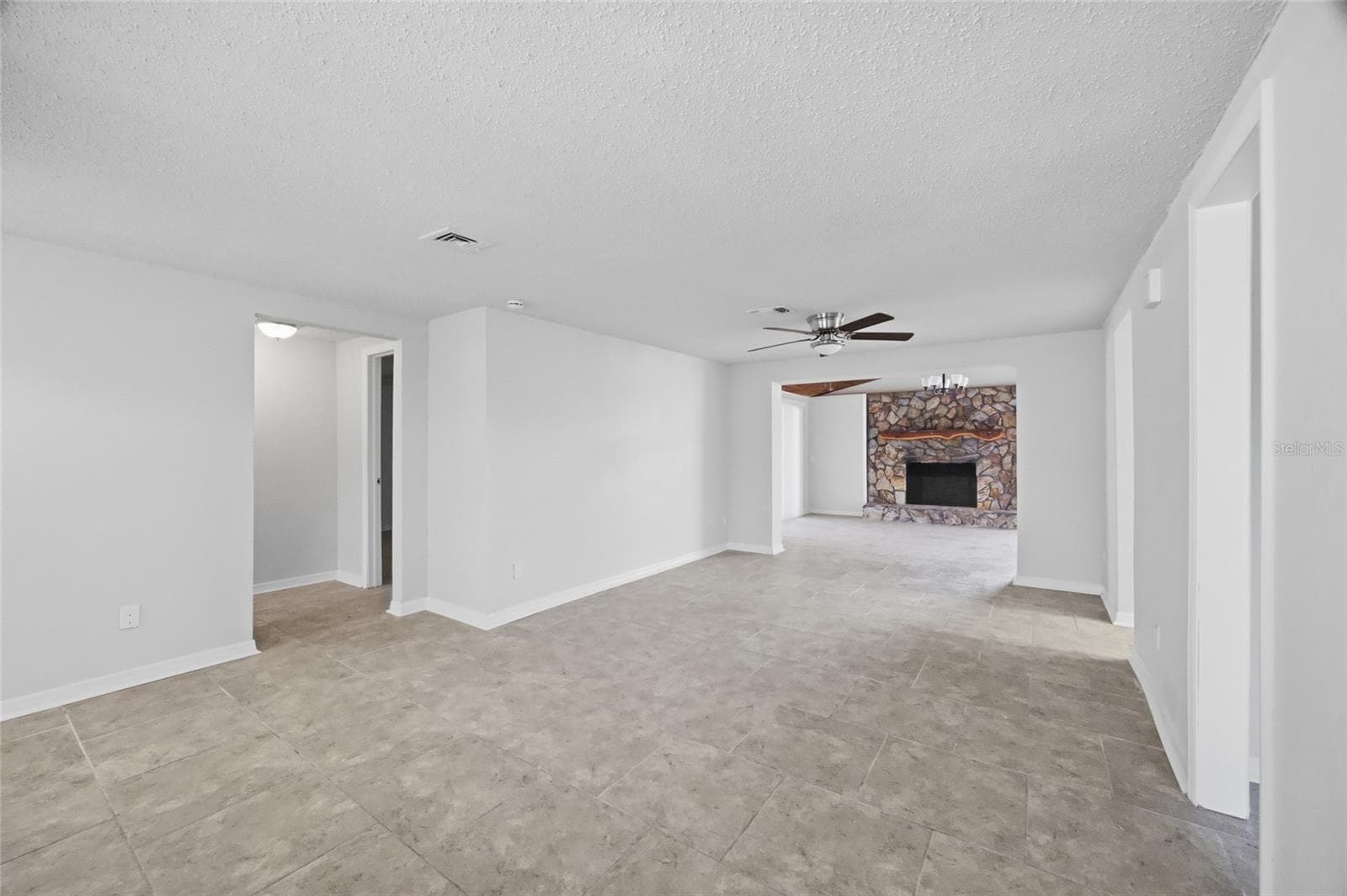 Single Family Residence at 6225 WESTPORT DR, PORT RICHEY, photo 6 of 34