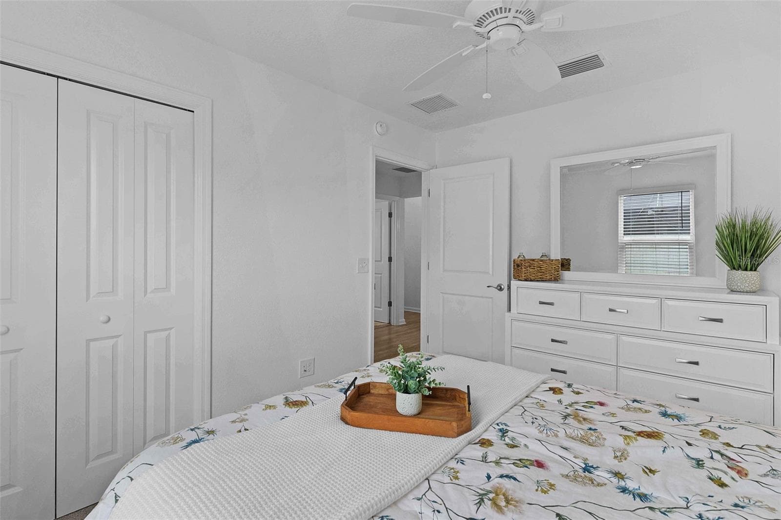 Villa at 1926 HUX CT, THE VILLAGES, photo 23 of 42