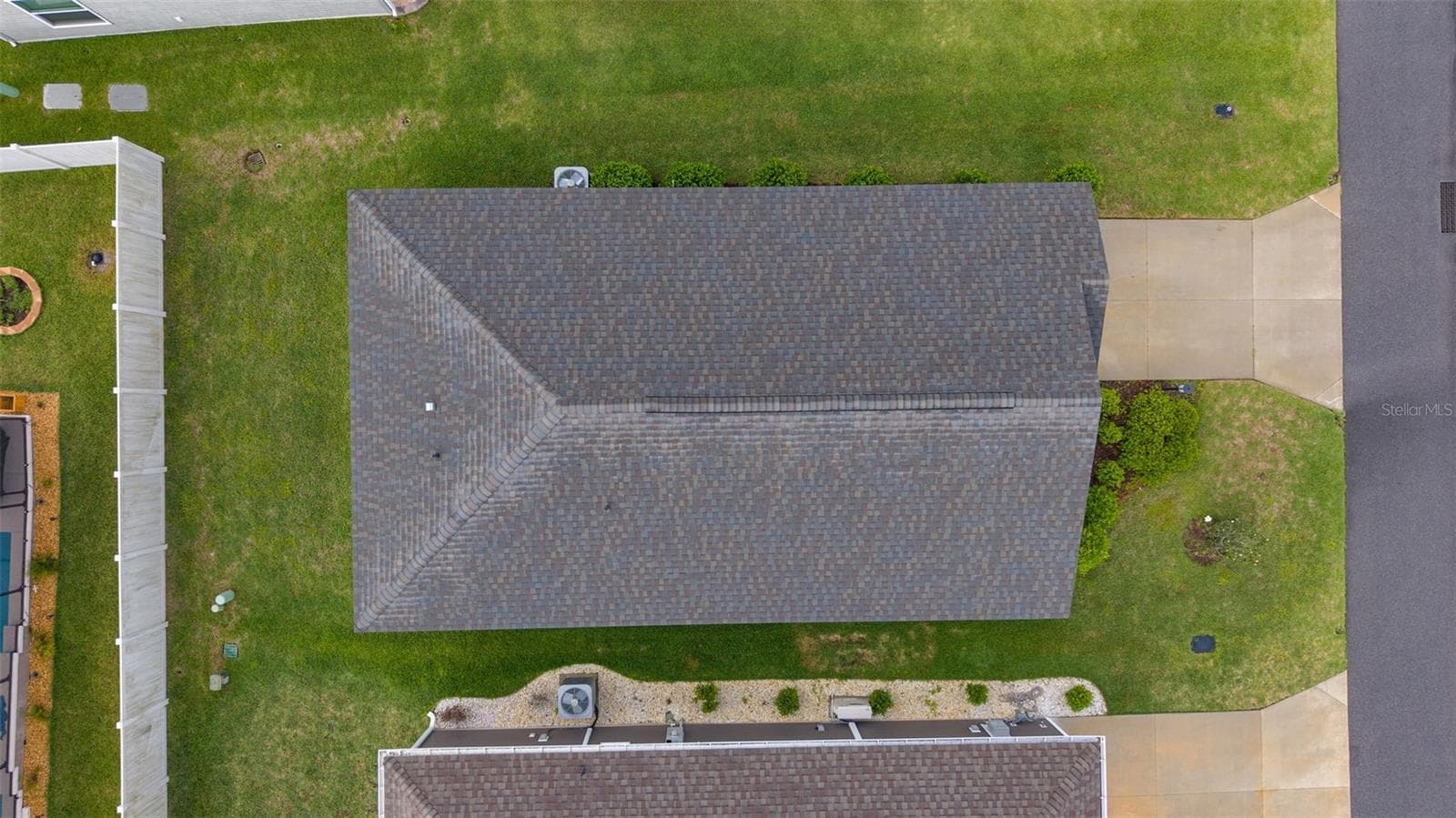Villa at 1926 HUX CT, THE VILLAGES, photo 41 of 42